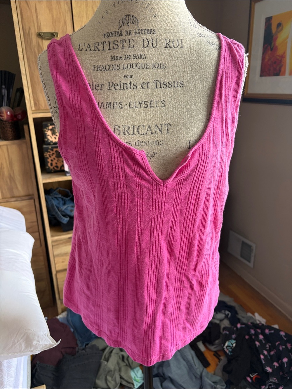 Bright Pink Pilcro Women's V-Neck Knit Tank Top - XL